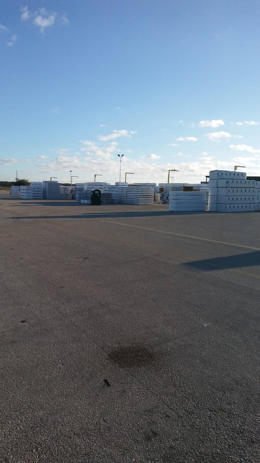 Lowes Flatbed Distribution | restaurant | 525 T S Wilson Rd, Frostproof, FL 33843, USA | 8636358300 OR +1 863-635-8300