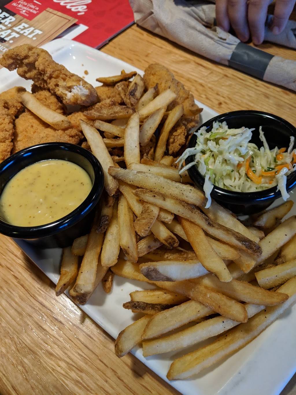 Applebees Grill + Bar | restaurant | 4203 Winnetka Ave N, New Hope, MN 55428, USA | 7635331870 OR +1 763-533-1870