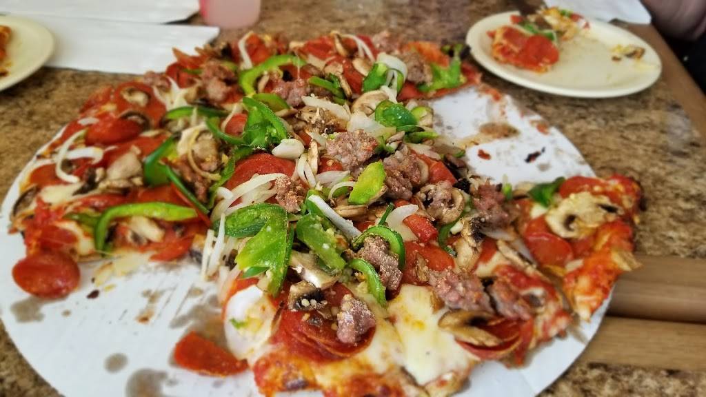 Tommys Pizza | restaurant | 1350 W Lane Ave, Columbus, OH 43221, USA | 6144862969 OR +1 614-486-2969