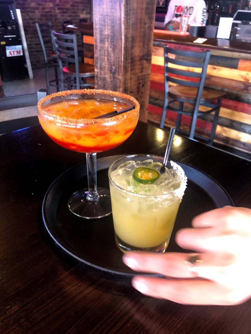 Red Tomatoes Indian Restaurant & Bar | restaurant | 66 E Devon Ave, Elk Grove Village, IL 60007, USA | 8157338662 OR +1 815-733-8662