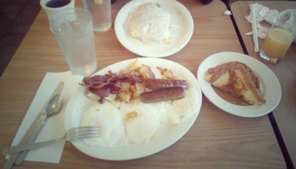 Sweet Memories Restaurant | restaurant | 937 Main St, Sanford, ME 04073, USA | 2078501172 OR +1 207-850-1172