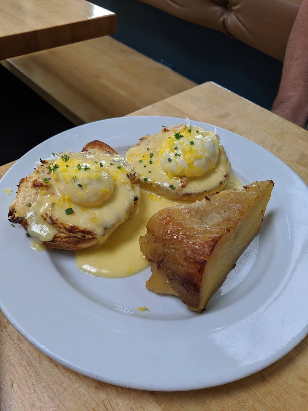 Olympia Provisions NW | restaurant | 1632 NW Thurman St, Portland, OR 97209, USA | 5038948136 OR +1 503-894-8136