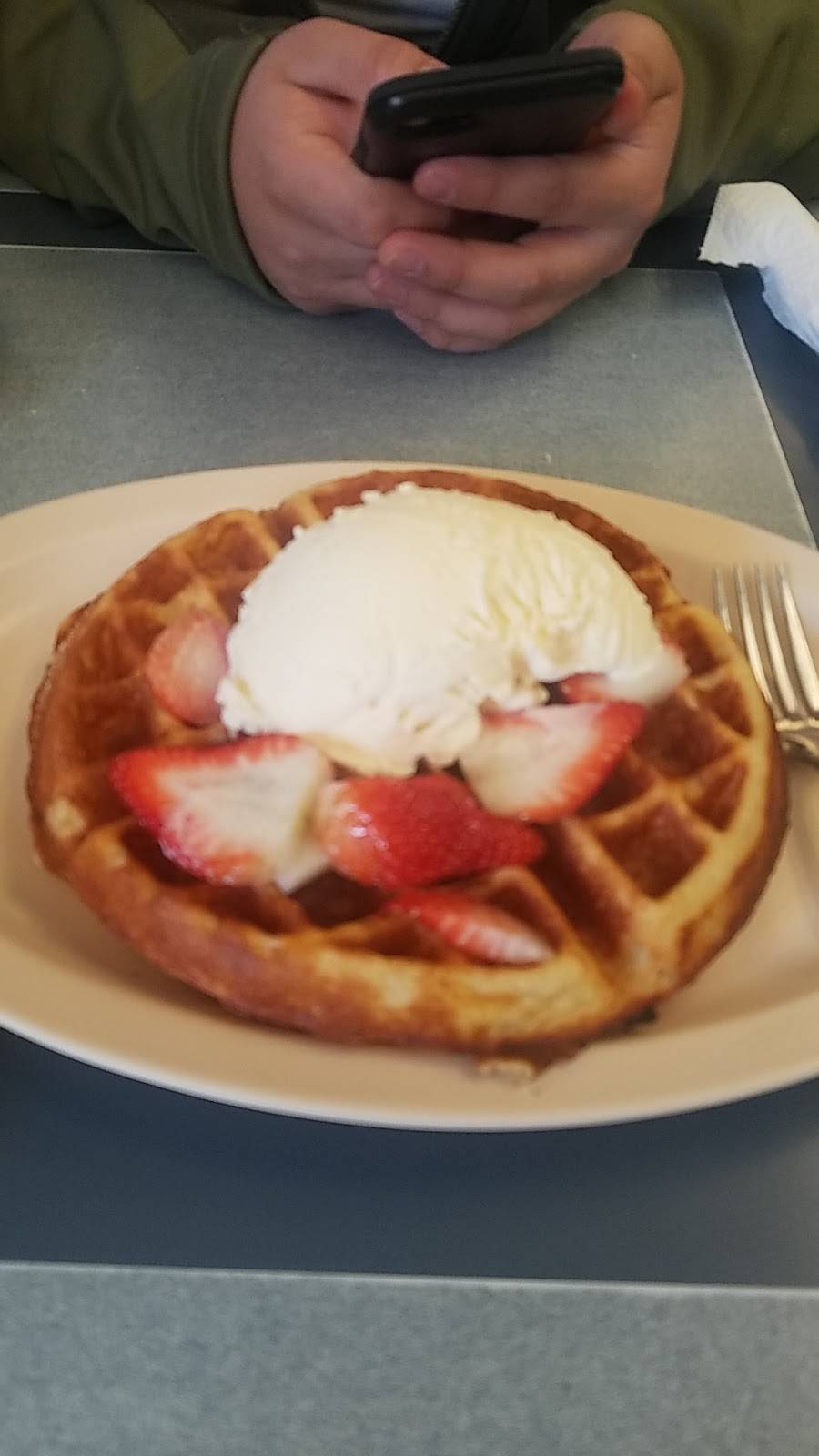 Its Snack Time Restaurant | restaurant | 452 W Pershing Rd, Chicago, IL 60609, USA | 7733738301 OR +1 773-373-8301