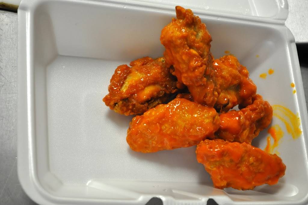 The Pizzeria | restaurant | 103 E Main St, Kalida, OH 45853, USA | 4195323322 OR +1 419-532-3322