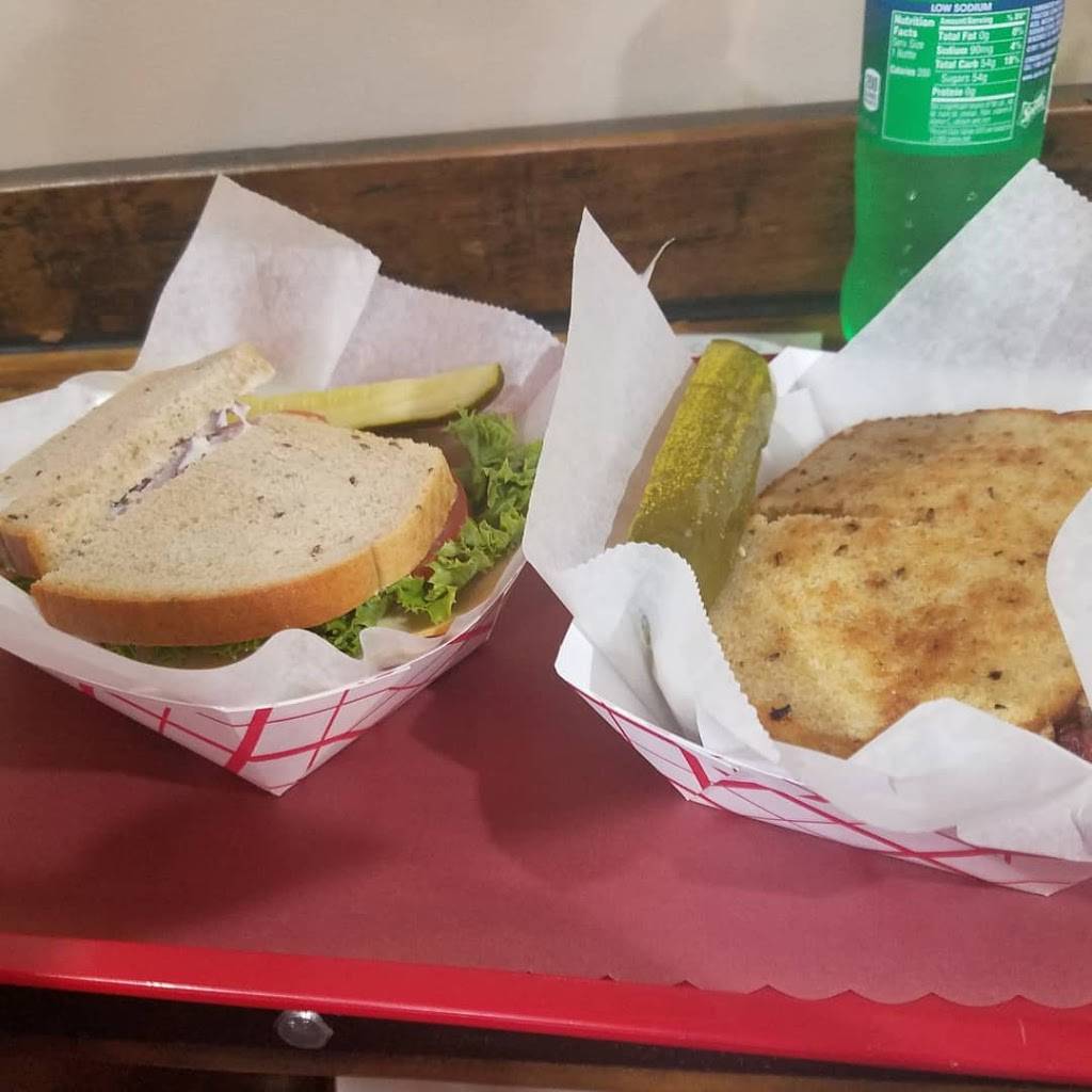 The Southern Engine Deli | restaurant | 1200 Clinton St Suite 20, Nashville, TN 37203, USA | 6156787647 OR +1 615-678-7647