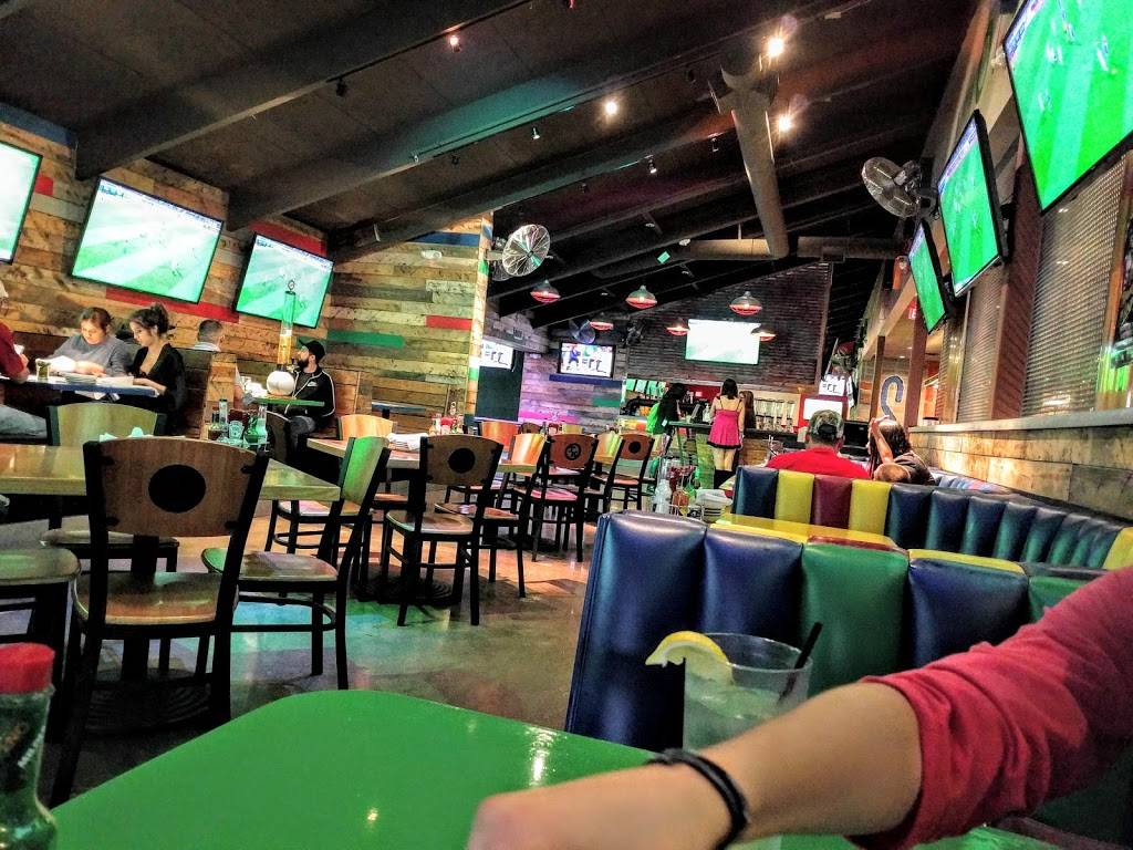 Bombones | restaurant | 11917 E NW Hwy, Dallas, TX 75218, USA | 2145537090 OR +1 214-553-7090