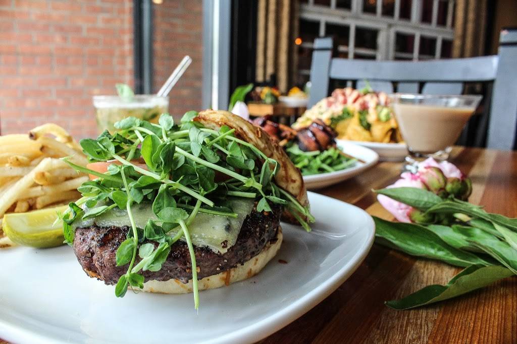 Palate | restaurant | 449 N Main St, Milford, MI 48381, USA | 2489770408 OR +1 248-977-0408