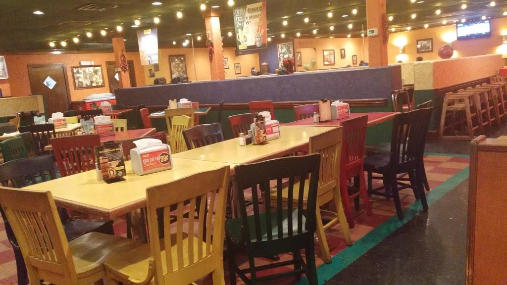 Montereys Little Mexico | restaurant | 2828 E Southmore Ave, Pasadena, TX 77503, USA | 7134734401 OR +1 713-473-4401