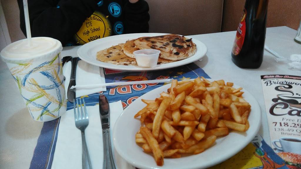 Briarwood Cafe | meal takeaway | 138-49 Queens Blvd, Briarwood, NY 11435, USA | 7182977494 OR +1 718-297-7494