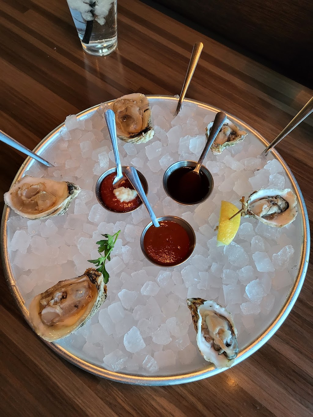 High Tide at the Steelyard | restaurant | 5045 S Gilbert Rd, Chandler, AZ 85249, USA | 4806082815 OR +1 480-608-2815