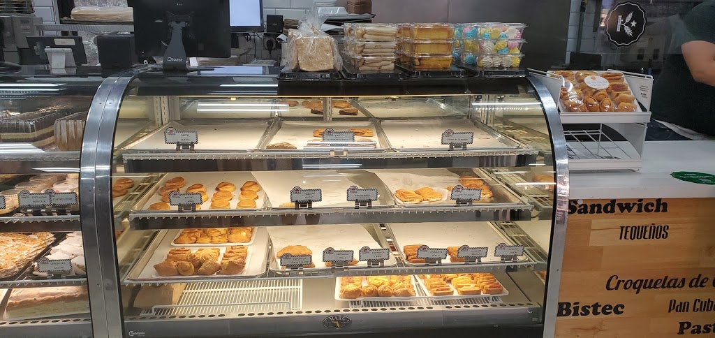 Karla Cuban Bakery | bakery | 7950 W 28th Ave, Hialeah, FL 33018, USA | 3053648744 OR +1 305-364-8744