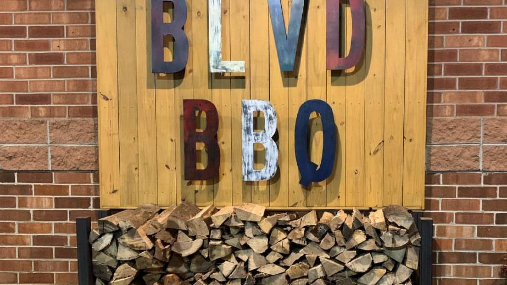 Boulevard Barbeque | restaurant | 810 S College St, Morganton, NC 28655, USA | 8286080847 OR +1 828-608-0847
