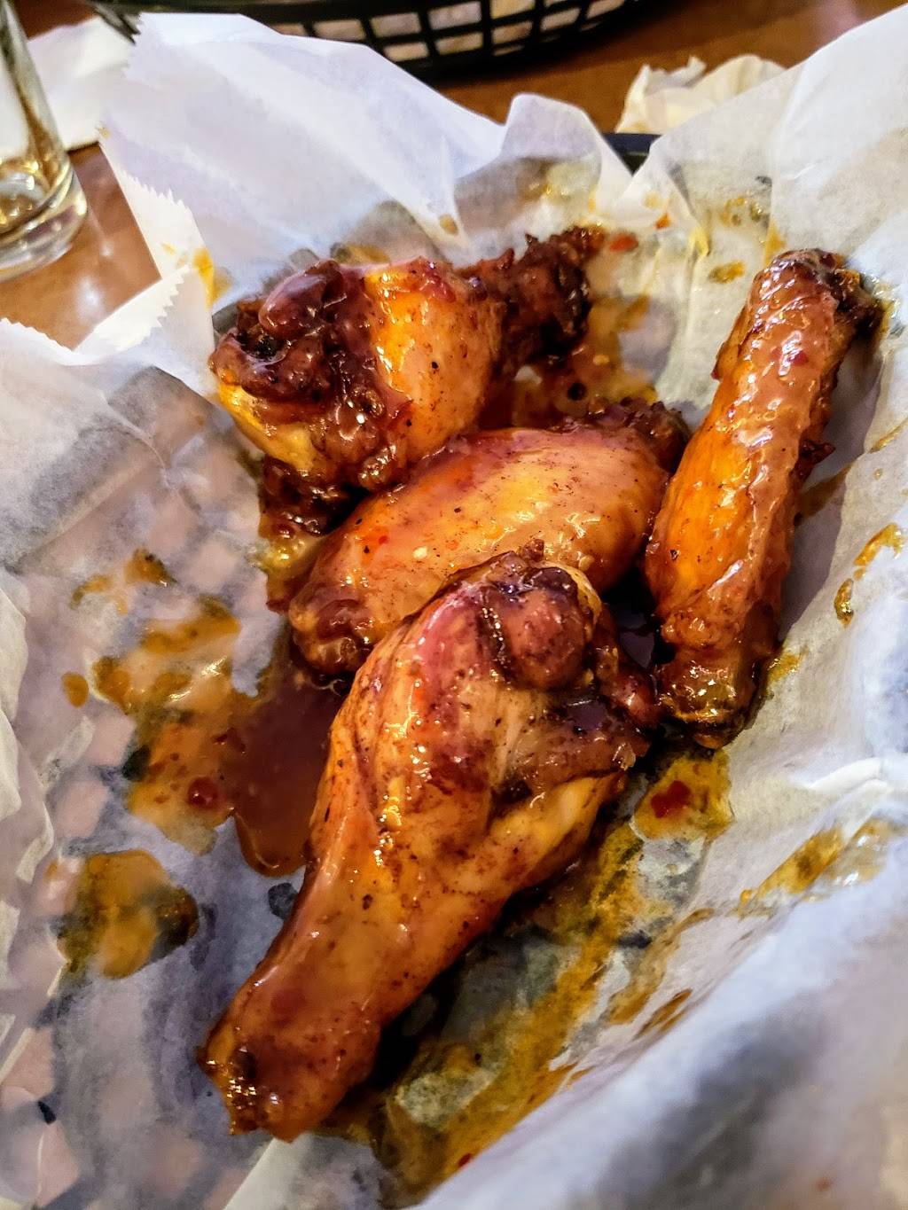 Trains Tavern | restaurant | US-202, Lebanon, ME 04027, USA | 2074576032 OR +1 207-457-6032