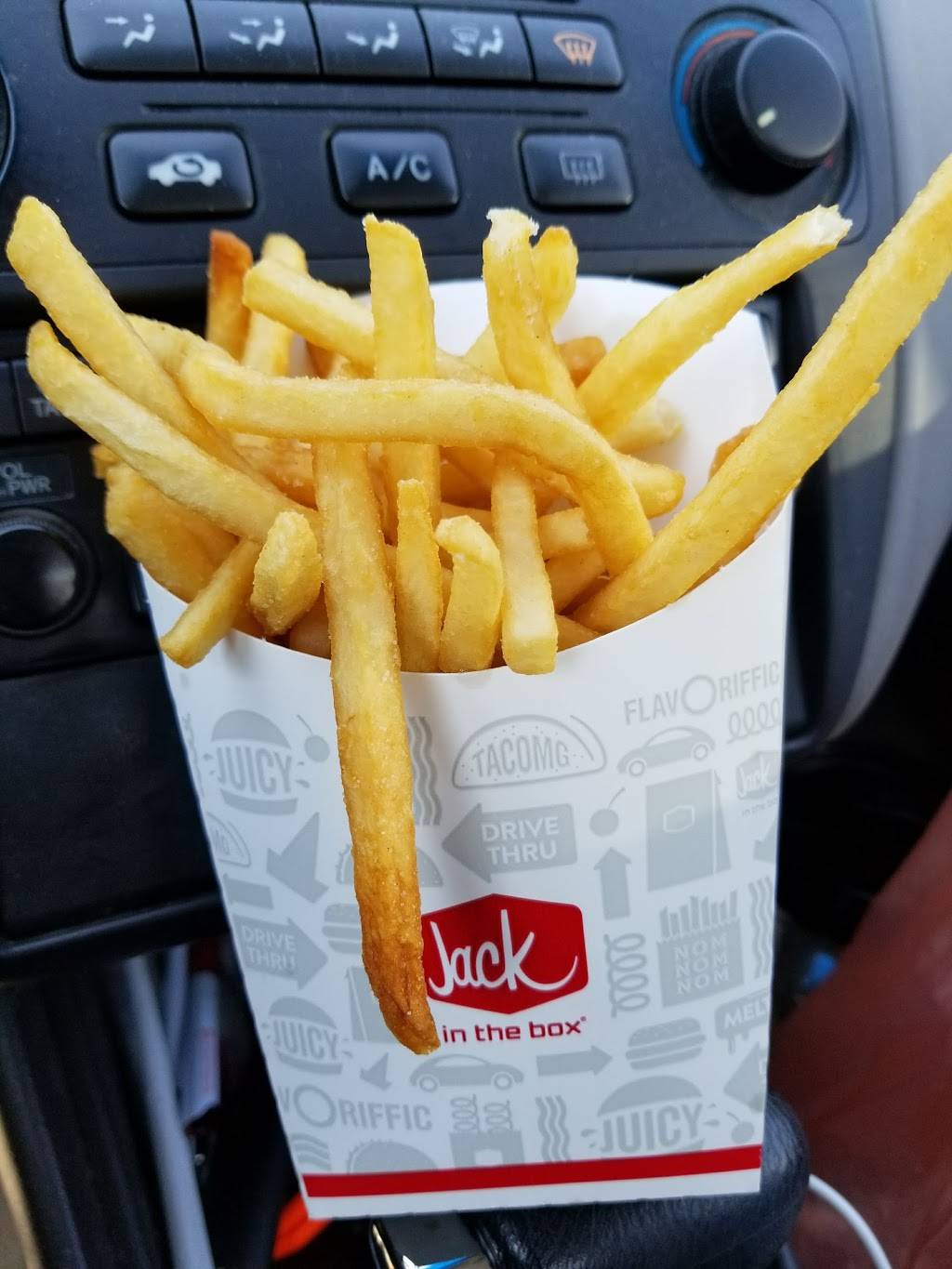 Jack in the Box | restaurant | 1301 Camden Ave, Campbell, CA 95008, USA | 4083719313 OR +1 408-371-9313