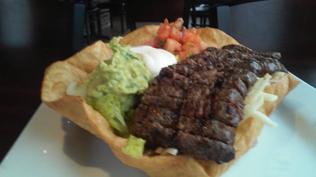 Burrito Parrilla Mexicana - WC | restaurant | 100 W Roosevelt Rd, West Chicago, IL 60185, USA | 6304730421 OR +1 630-473-0421