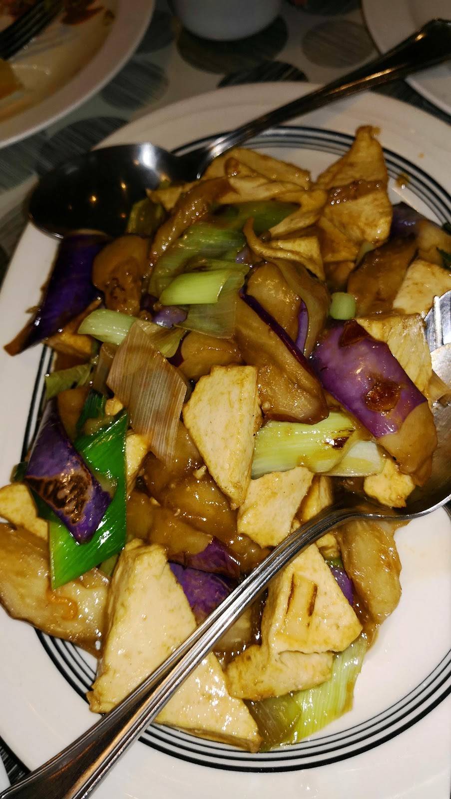 Chef Ching’s Kitchen | restaurant | 3419 S Jones Blvd, Las Vegas, NV 89146, USA | 7028550708 OR +1 702-855-0708