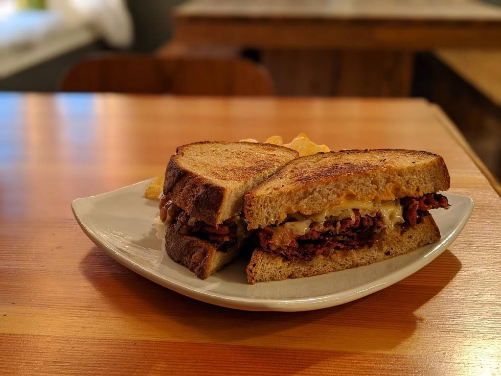 Chop St. Johns | restaurant | 8537 N Lombard St, Portland, OR 97210, USA | 9718884058 OR +1 971-888-4058