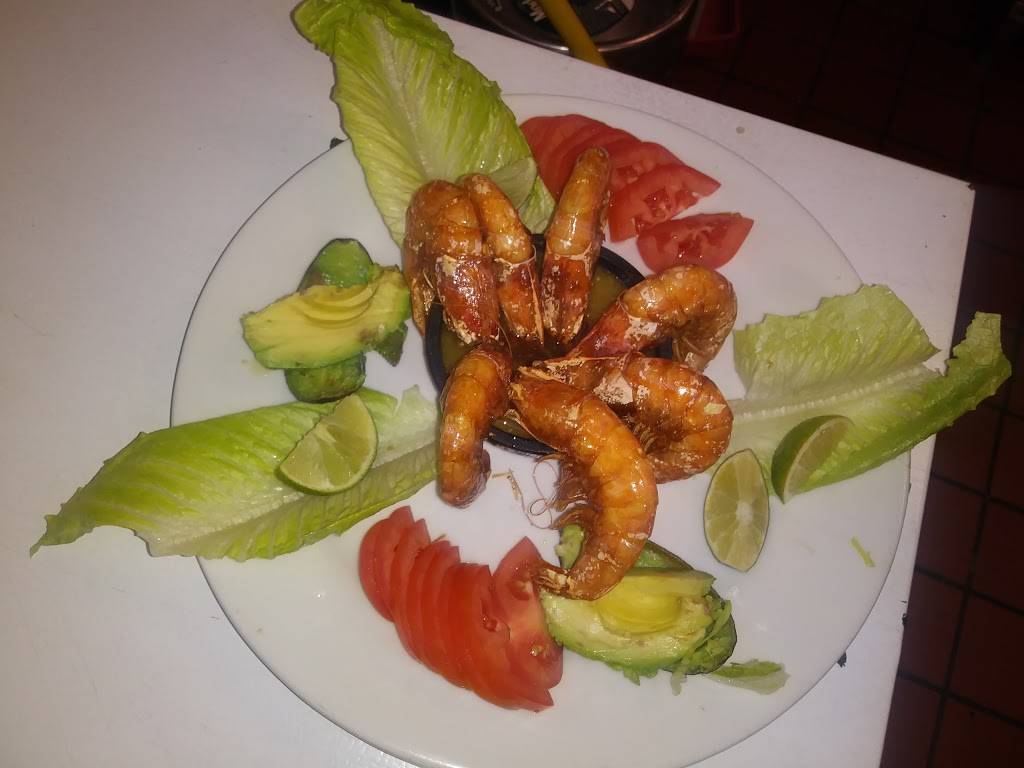 Cotijas Mex Grill and Seafood | restaurant | 3695 Fairmount Ave, San Diego, CA 92105, USA | 6195211974 OR +1 619-521-1974