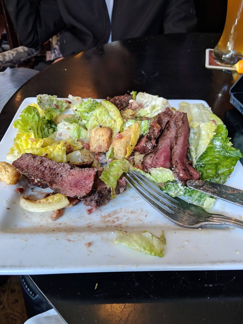 The Fox: A Firkin Pub | restaurant | 51 Eglinton Ave E, Toronto, ON M4P 1G7, Canada | 4164800200 OR +1 416-480-0200