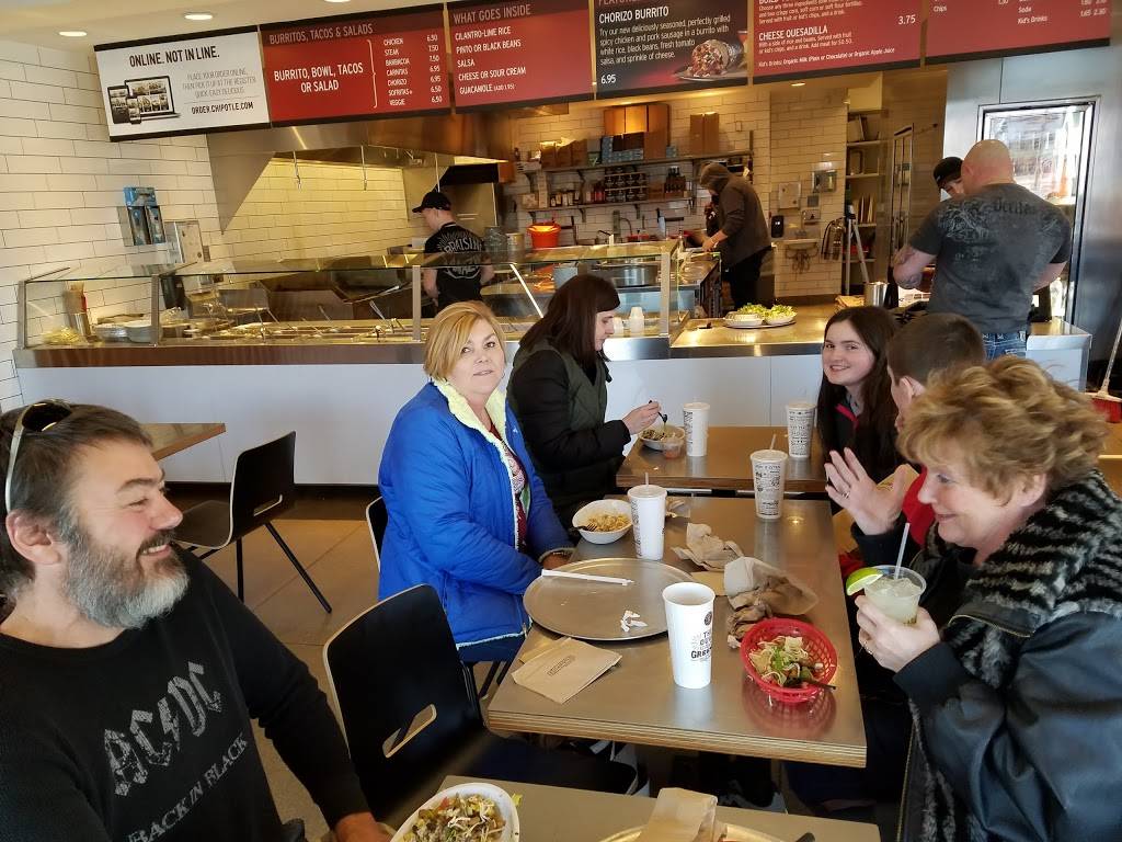 Chipotle Mexican Grill | restaurant | 596 W Market St Unit C, Tiffin, OH 44883, USA | 4194481477 OR +1 419-448-1477
