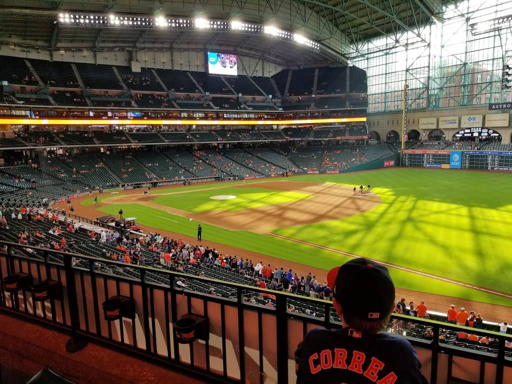 Einstein Bros. Bagels | cafe | 4800 Calhoun Rd, Houston, TX 77204, USA | 7137438619 OR +1 713-743-8619