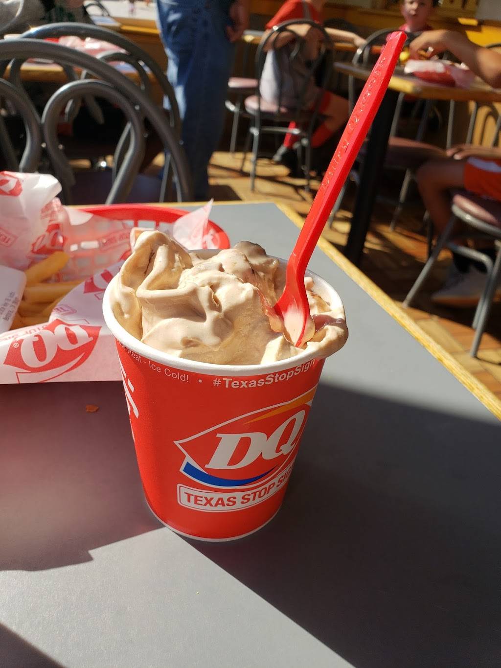Dairy Queen Store | restaurant | 421 TX-16, Bandera, TX 78003, USA | 8307963595 OR +1 830-796-3595