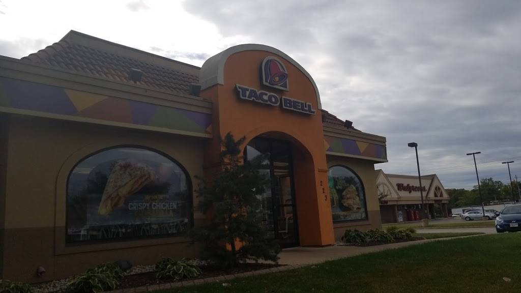 Taco Bell | meal takeaway | 2230 University Ave, Green Bay, WI 54302, USA | 9204653573 OR +1 920-465-3573