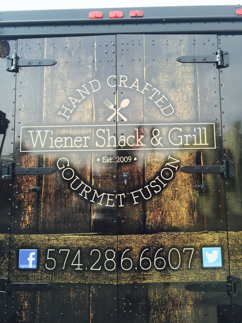 Wiener Shack & Grill Food Truck | restaurant | 11665 McKinley Hwy, Osceola, IN 46561, USA | 5742866607 OR +1 574-286-6607