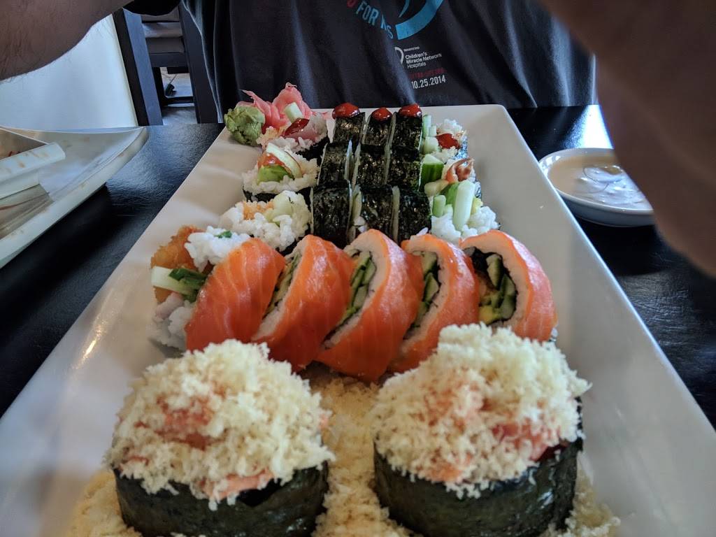 Niko Sushi | restaurant | 10 Amy Croft Dr, Windsor, ON N9K 1C7, Canada | 5199798996 OR +1 519-979-8996