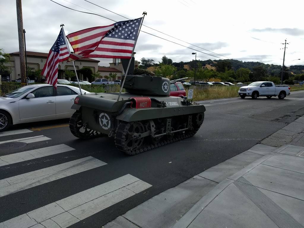 Starbucks | cafe | 7514 Redwood Blvd, Novato, CA 94945, USA | 4158782002 OR +1 415-878-2002