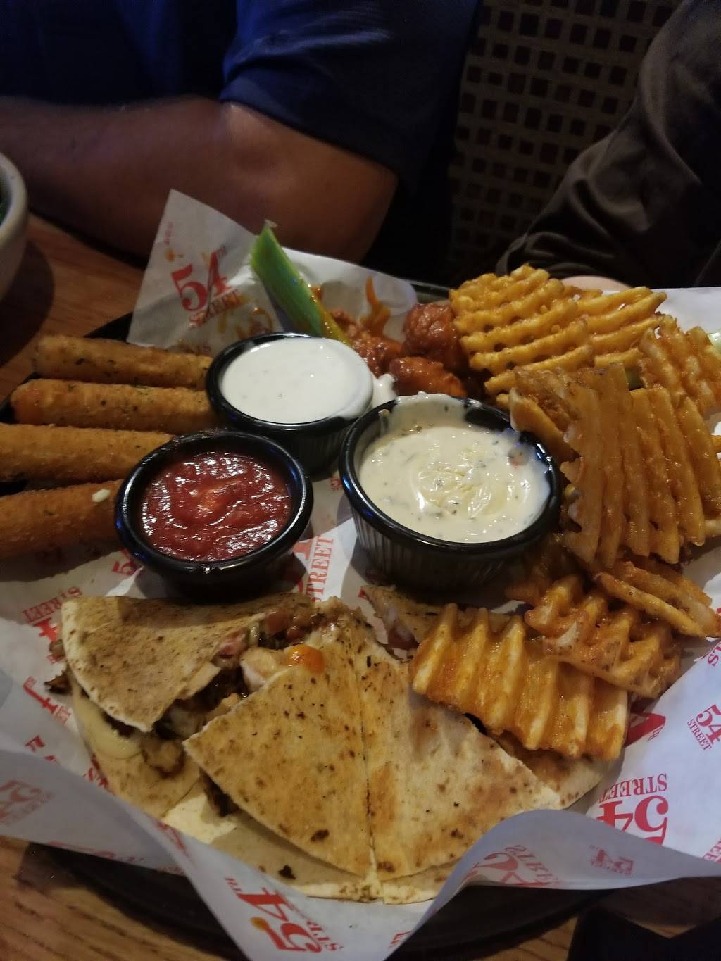 54th Street Grill & Bar | restaurant | 6660 Edwardsville Crossing Dr, Glen Carbon, IL 62034, USA | 6186565455 OR +1 618-656-5455