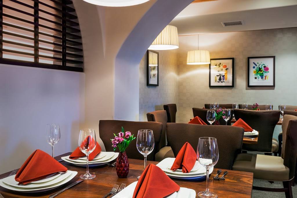 Iluminara Restaurant & Lounge at Triada | restaurant | 640 N Indian Canyon Dr, Palm Springs, CA 92262, USA | 7608447000 OR +1 760-844-7000