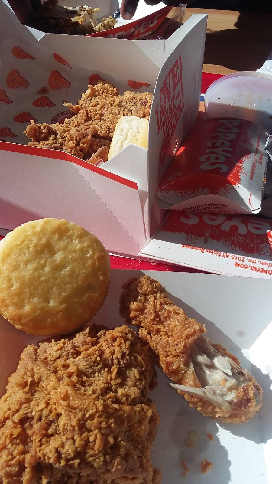 Popeyes Louisiana Kitchen | restaurant | 1954 Division Ave S, Grand Rapids, MI 49507, USA | 6162470187 OR +1 616-247-0187