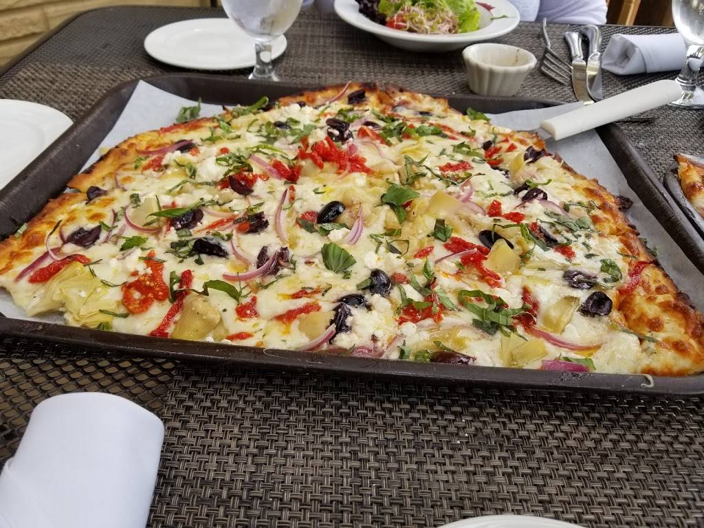 Balistreris Bluemound Inn | restaurant | 6501 W Bluemound Rd, Milwaukee, WI 53213, USA | 4142589881 OR +1 414-258-9881