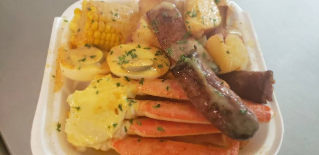Crab Craze | restaurant | 842 6th St NW, Winter Haven, FL 33881, USA | 8632684771 OR +1 863-268-4771