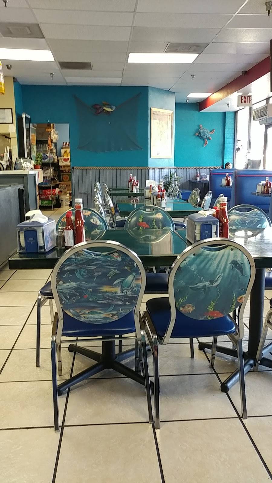 Las Islas Marias | restaurant | 8990 Sierra Ave Q, Fontana, CA 92335, USA | 9093551750 OR +1 909-355-1750