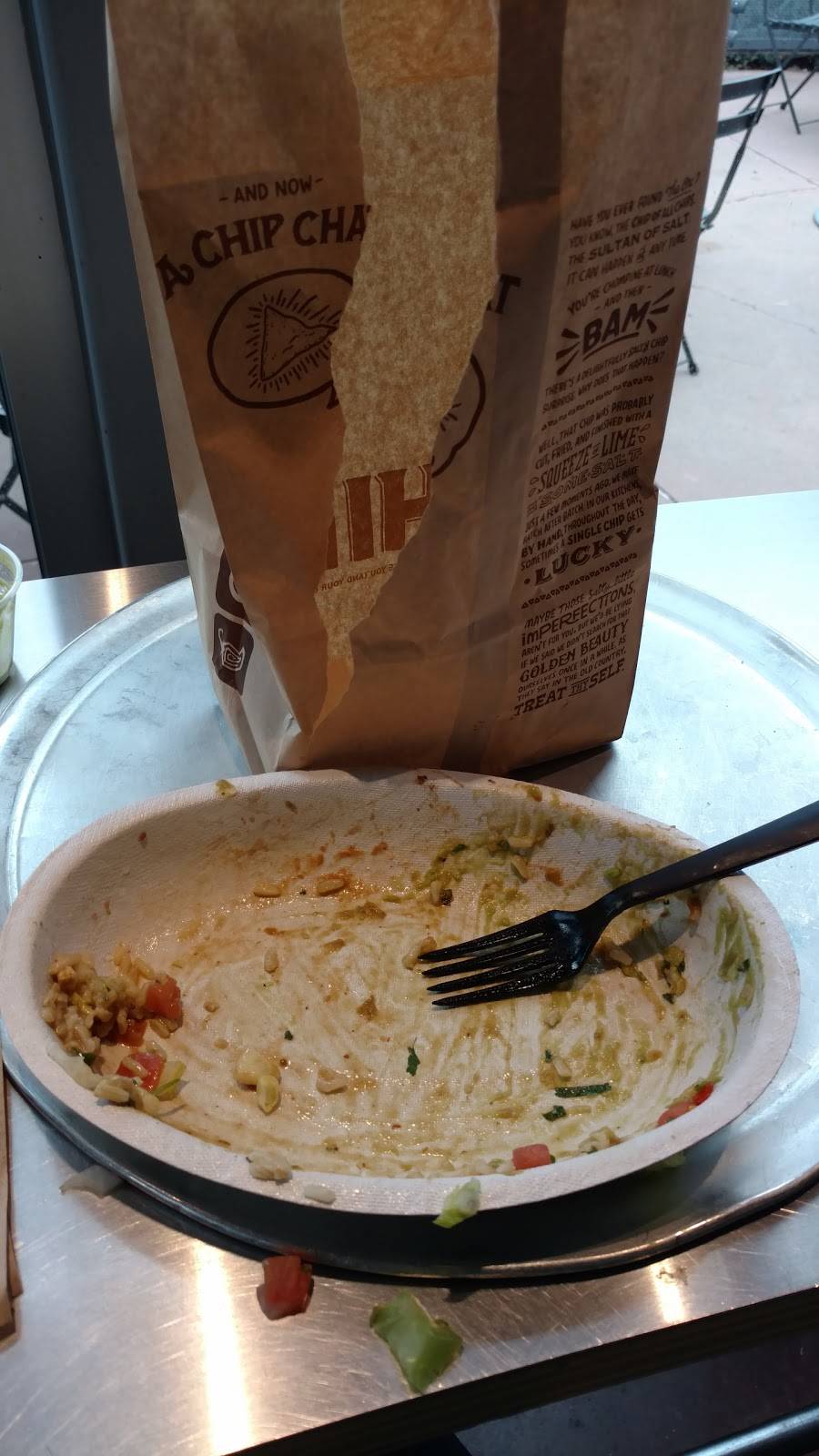 Chipotle Mexican Grill | restaurant | 3725 Paxton Ave, Cincinnati, OH 45209, USA | 5136313800 OR +1 513-631-3800