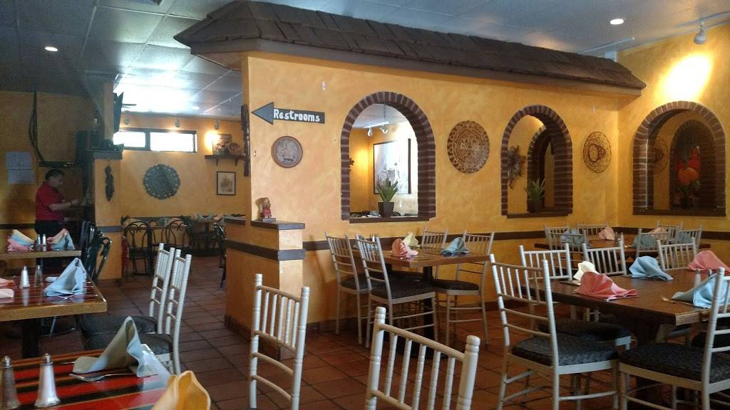 Senor Panchos Mexican Restaurant | restaurant | 385 Main St S, Southbury, CT 06488, USA | 2032626988 OR +1 203-262-6988