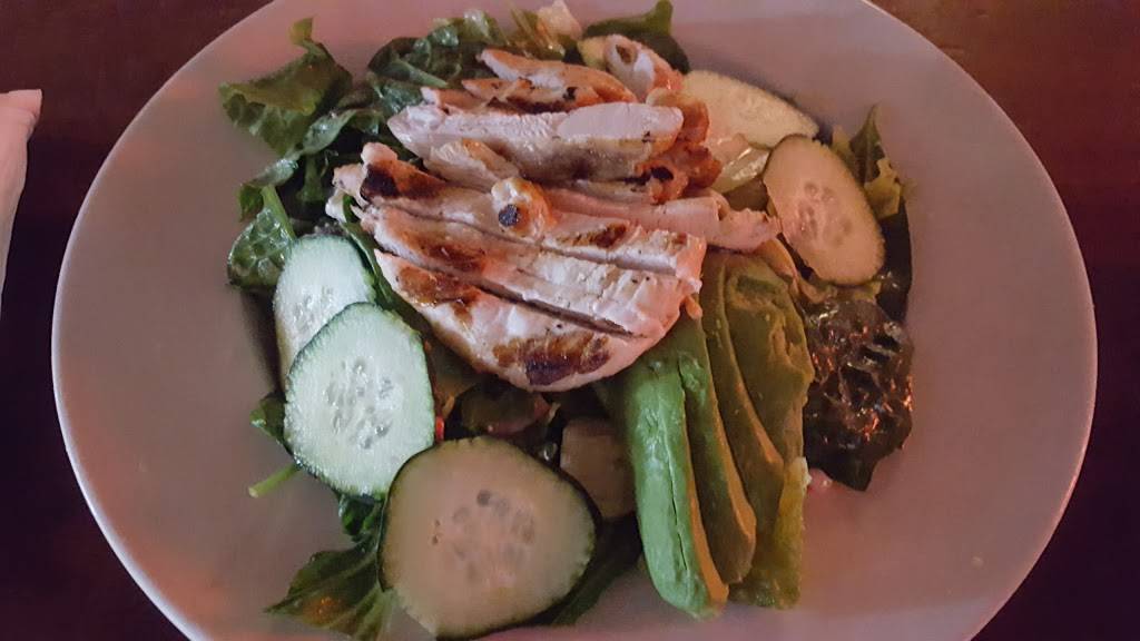 Hennesseys Tavern | restaurant | 1712 S Catalina Ave, Redondo Beach, CA 90277, USA | 3105408443 OR +1 310-540-8443