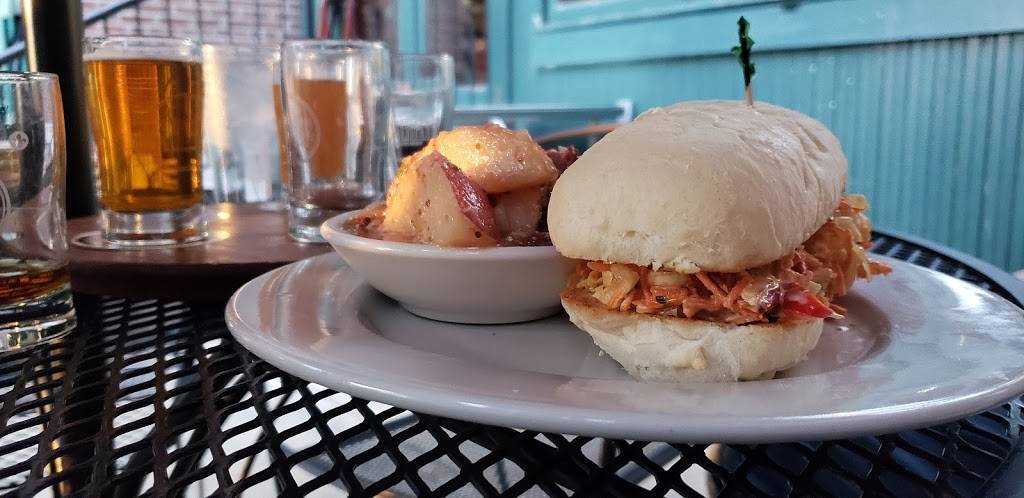 The Schlafly Tap Room | restaurant | 2100 Locust St, St. Louis, MO 63103, USA | 3142412337 OR +1 314-241-2337