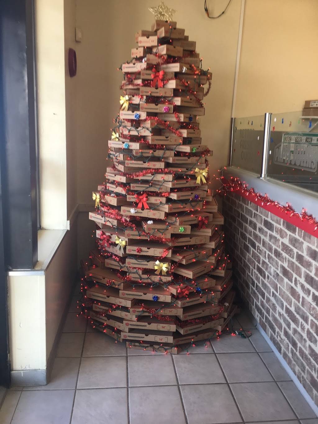 Papa Johns Pizza | restaurant | 2425 E Wabash St, Frankfort, IN 46041, USA | 7656599555 OR +1 765-659-9555