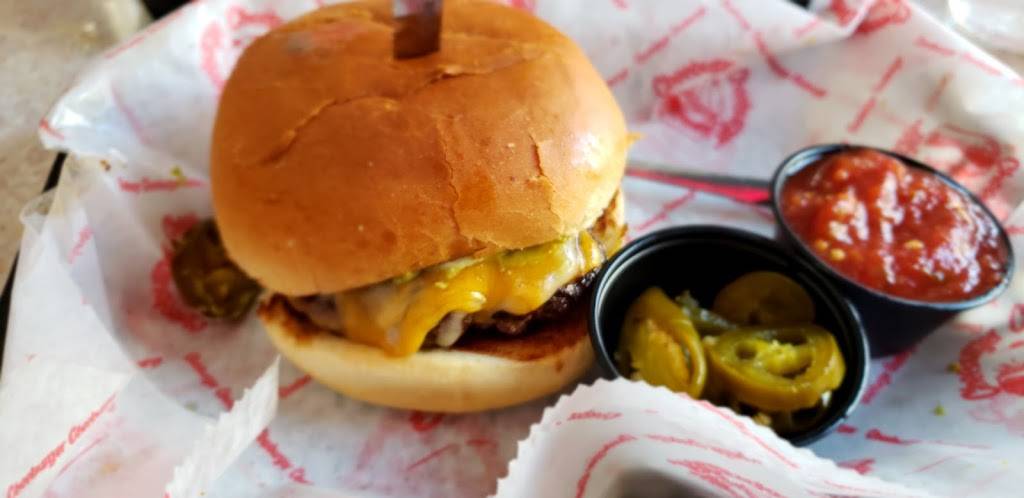 Cheeburger Cheeburger | restaurant | 1593 Niagara Falls Blvd, Amherst, NY 14228, USA | 7168361002 OR +1 716-836-1002