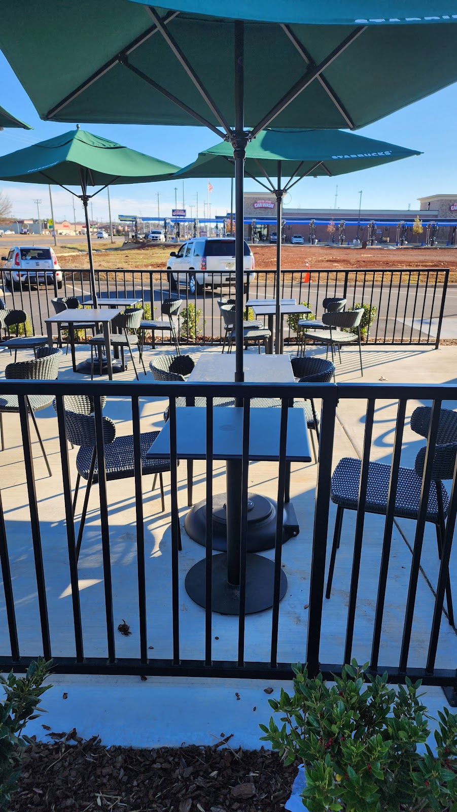 Starbucks | cafe | 14561 Hwy 231 - 431 N, Hazel Green, AL 35750, USA | 2566932512 OR +1 256-693-2512