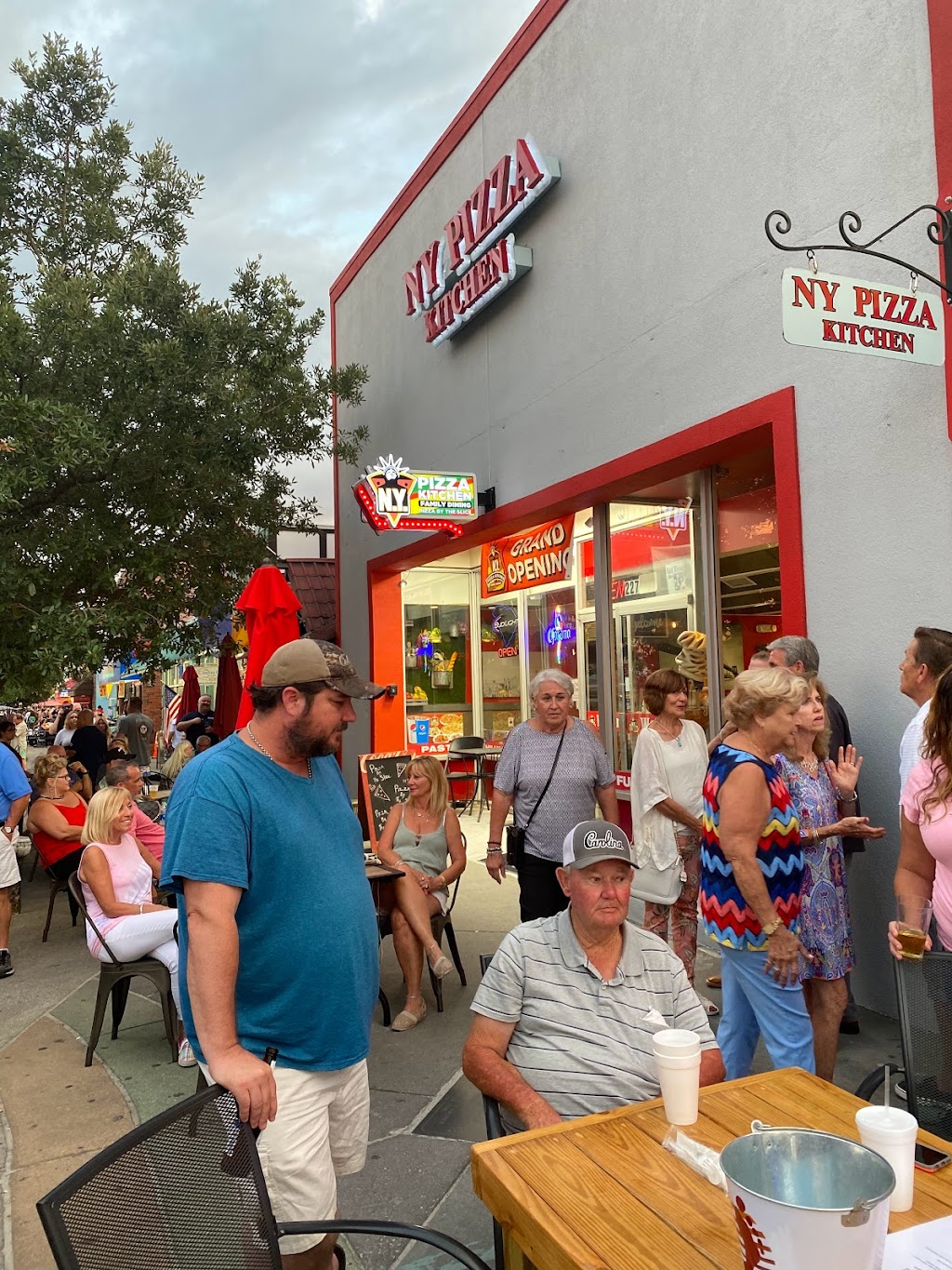 Ny Pizza Kitchen North Myrtle Beach | restaurant | 227 Main St, North Myrtle Beach, SC 29582, USA | 8436630666 OR +1 843-663-0666