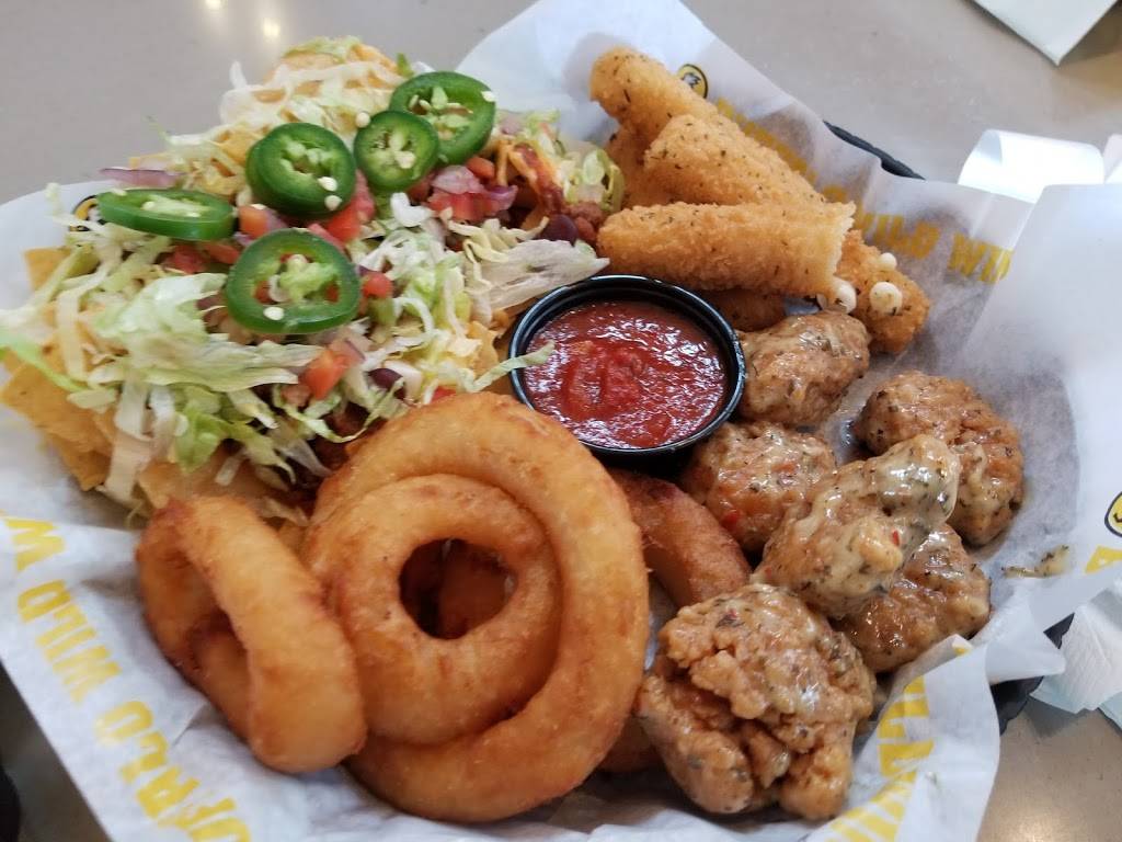 Buffalo Wild Wings | restaurant | 4075 Park Blvd N, Pinellas Park, FL 33781, USA | 7273501020 OR +1 727-350-1020