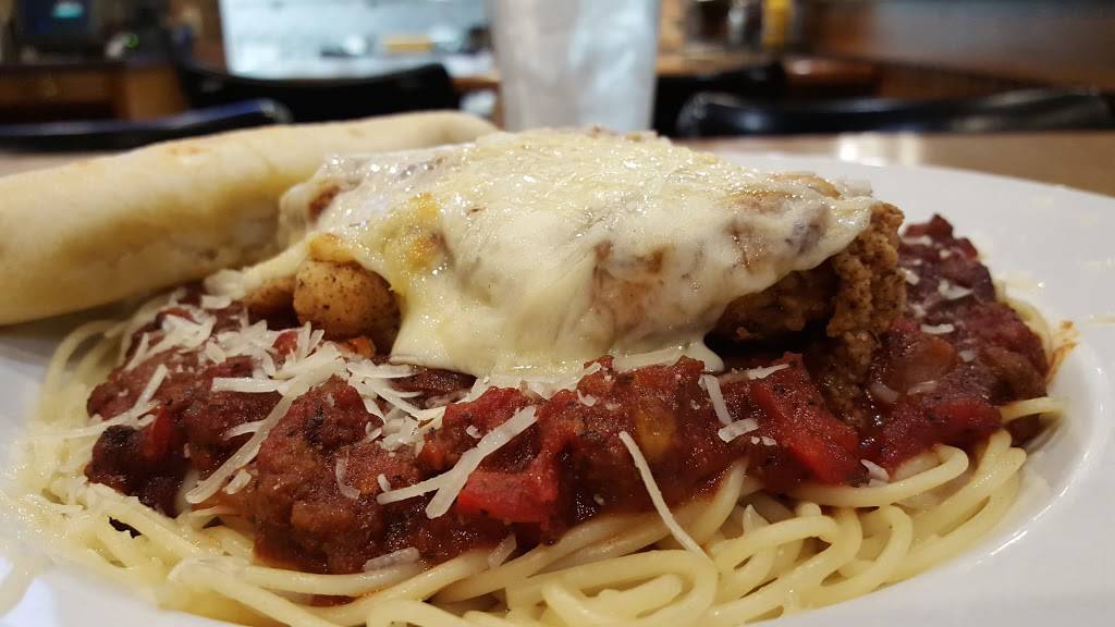 Two Stooges Sports Bar & Grill | restaurant | 7178 University Ave NE, Fridley, MN 55432, USA | 7635741399 OR +1 763-574-1399