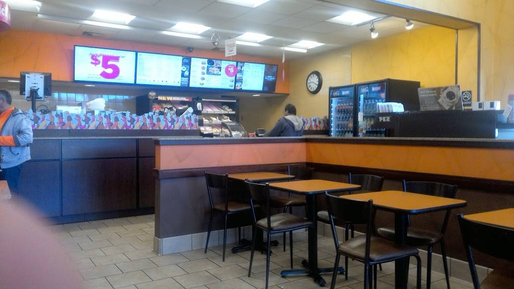 Dunkin | cafe | 160 Kukas Ln, Waterbury, CT 06705, USA | 2035742211 OR +1 203-574-2211