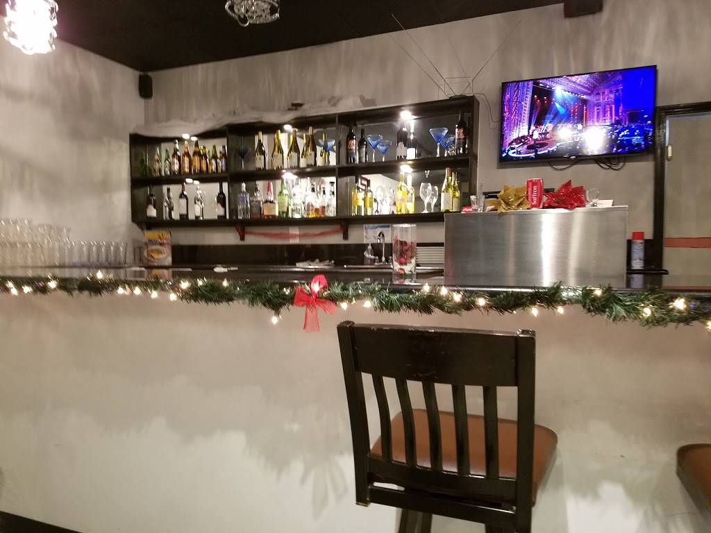 Saffron | restaurant | 4330 W Union Hills Dr b016, Glendale, AZ 85308, USA | 6235817576 OR +1 623-581-7576