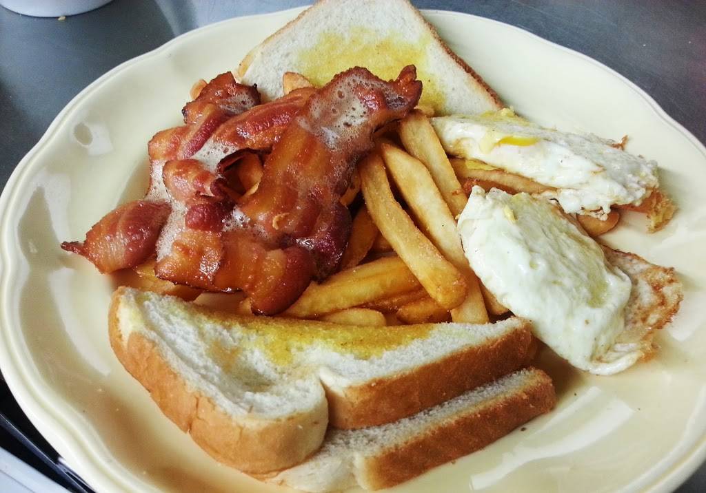 Four Happy Restaurant | restaurant | 139 Queen St E, St. Marys, ON N4X 1A4, Canada | 5192840666 OR +1 519-284-0666