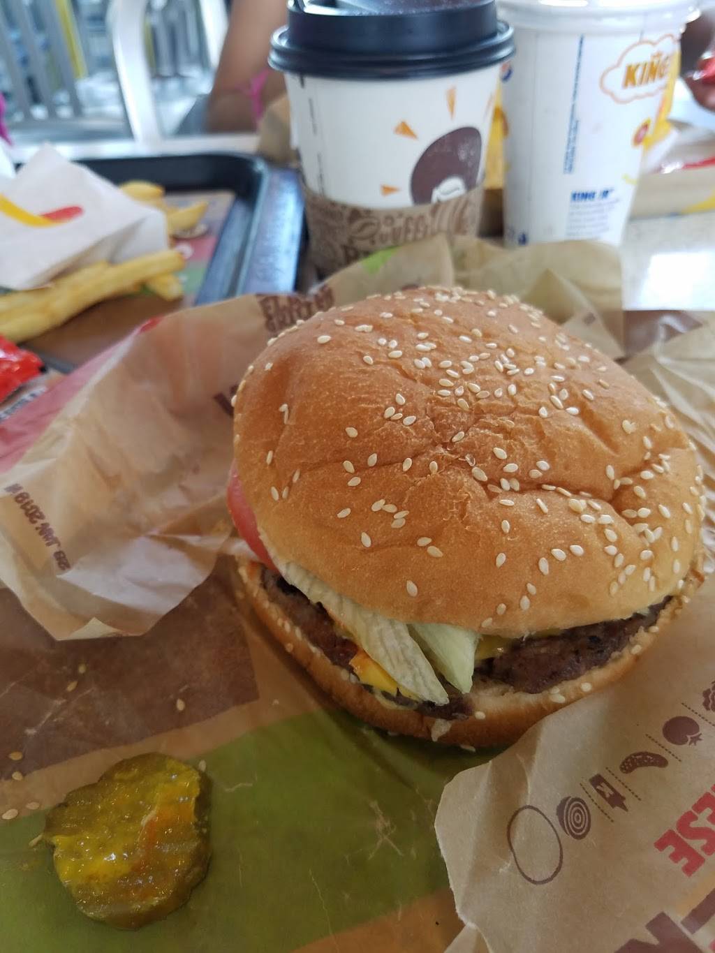 Burger King | restaurant | Blvd. Cucapah 21246, Jardin Dorado, 22530 Tijuana, B.C., Mexico | 015552555241 OR +52 55 5255 5241